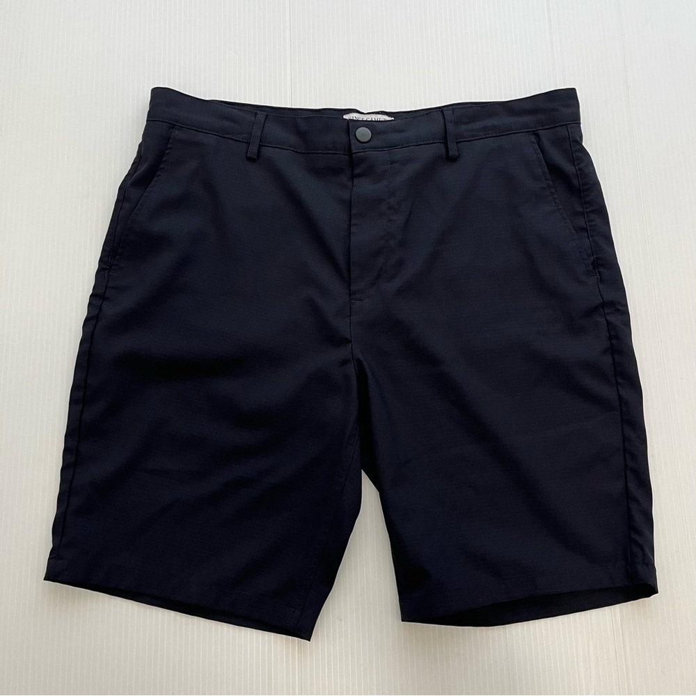 Vince Camuto Flat Front Performance Shorts Black With Blue Undertone Size 36
